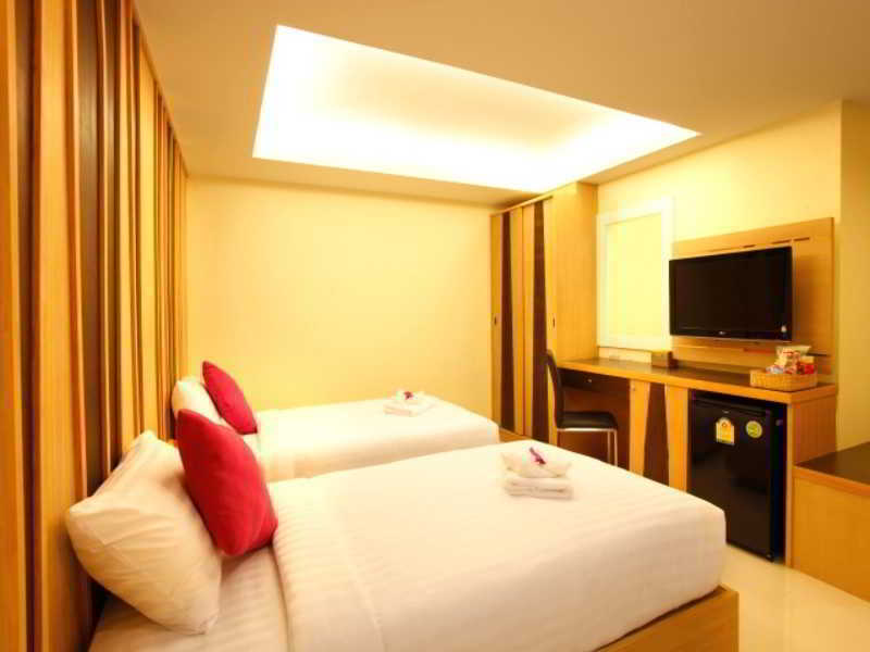 The Allano Hotel Patong Zewnętrze zdjęcie